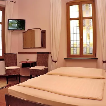 Hotel-restaurant Moselbluemchen 3*